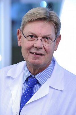 Arzt Orthopäde Peter Übellacker